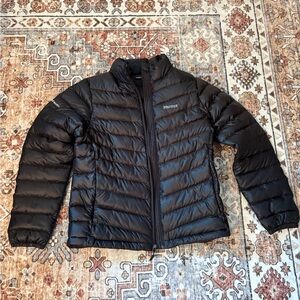 WOMENS MARMOT PUFFER COAT